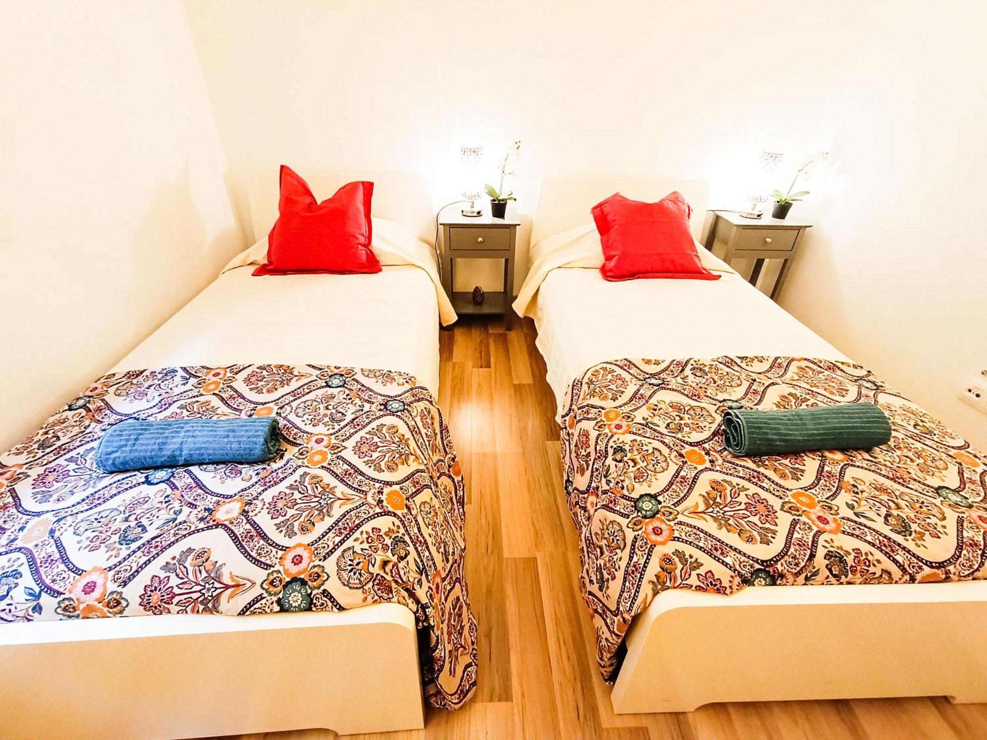 Private Rooms By La Rambla Barcelona Zewnętrze zdjęcie